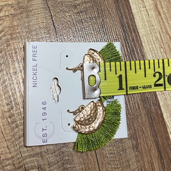 Trendy Dangle Boho Tassel Punched Metal Sage Green & Gold Earrings NWT - Picture 3 of 3